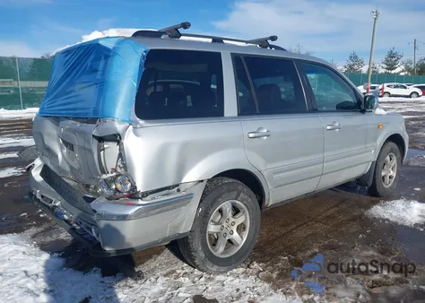 2008 Honda Pilot Ex-L z USA, uszkodzony, nr VIN 5FNYF18558B010589
